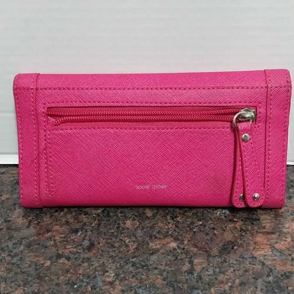 Cherry Dot Slim Wallet...NEW - Picture 2 of 11
